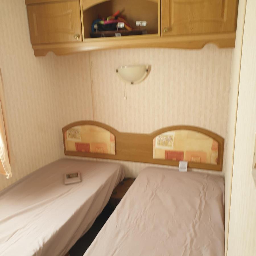 Home From Home Private Host Skegness Bagian luar foto